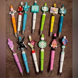 Random pen pull comes with one refill